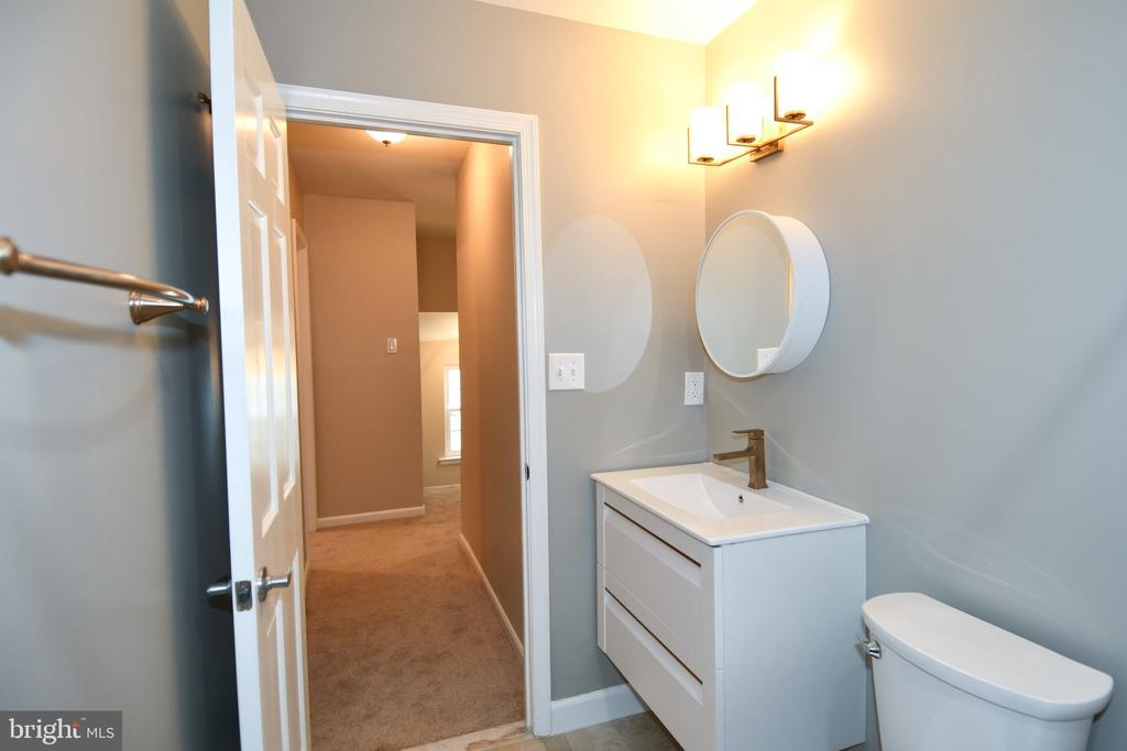 14632 TYNEWICK TERRACE Unit: 2-1463