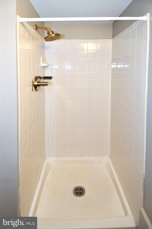 14632 TYNEWICK TERRACE Unit: 2-1463