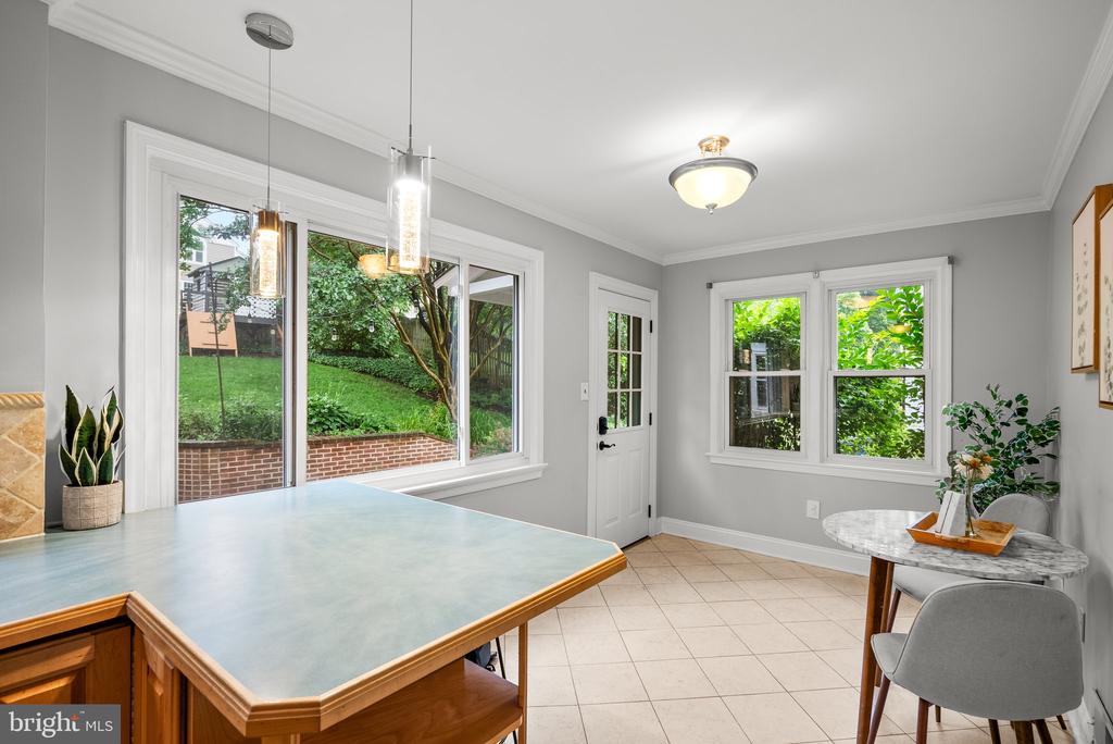 10205 WOODMOOR CIRCLE