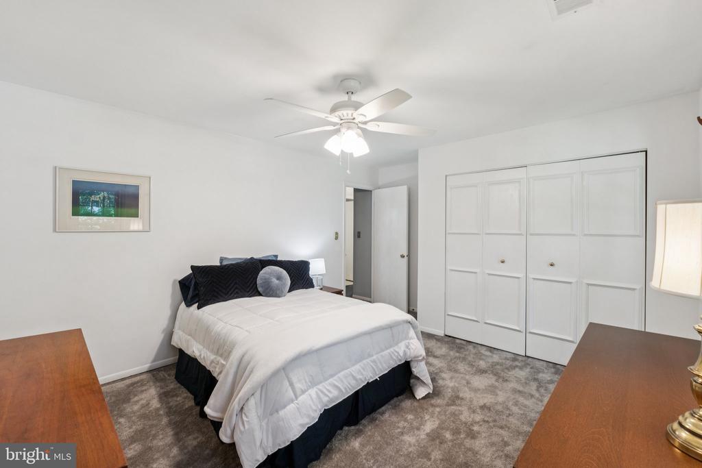 16520 KEATS TERRACE