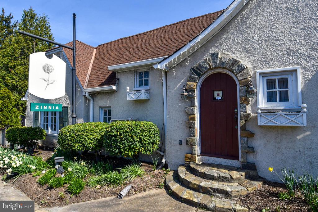 611 CONCERTO LANE
