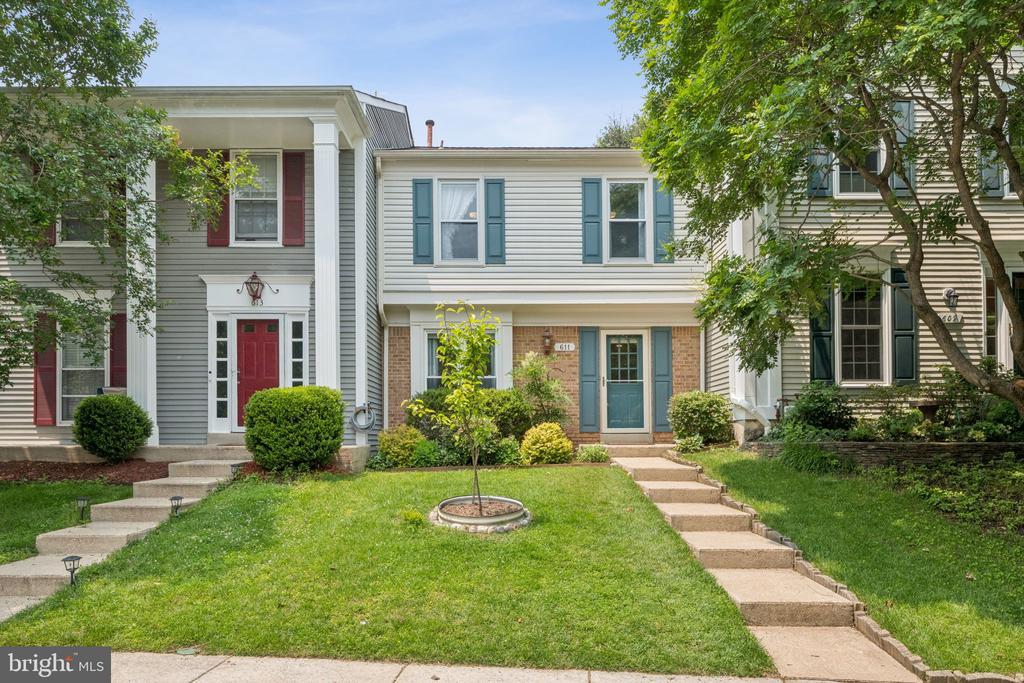 611 CONCERTO LANE