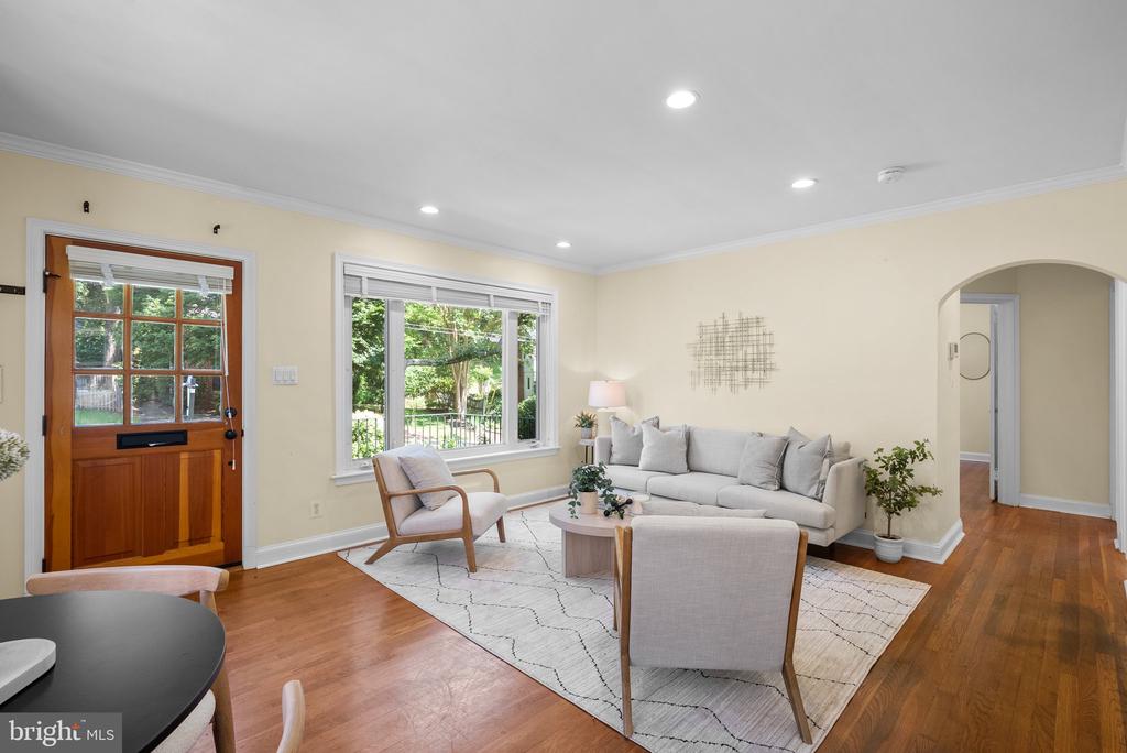 416 PENWOOD ROAD