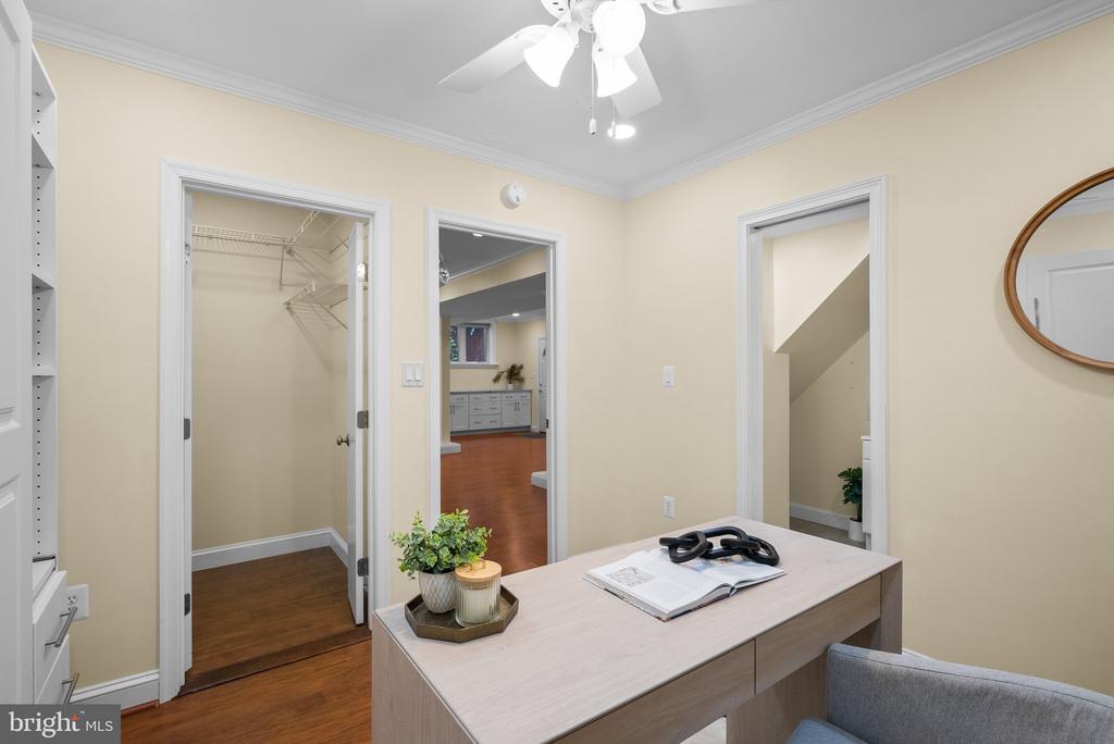 416 PENWOOD ROAD