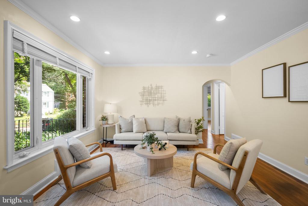 416 PENWOOD ROAD