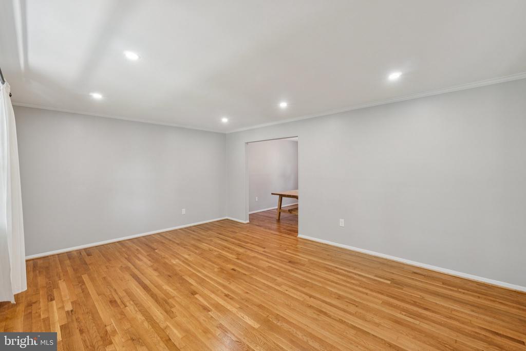 1310 GRESHAM ROAD