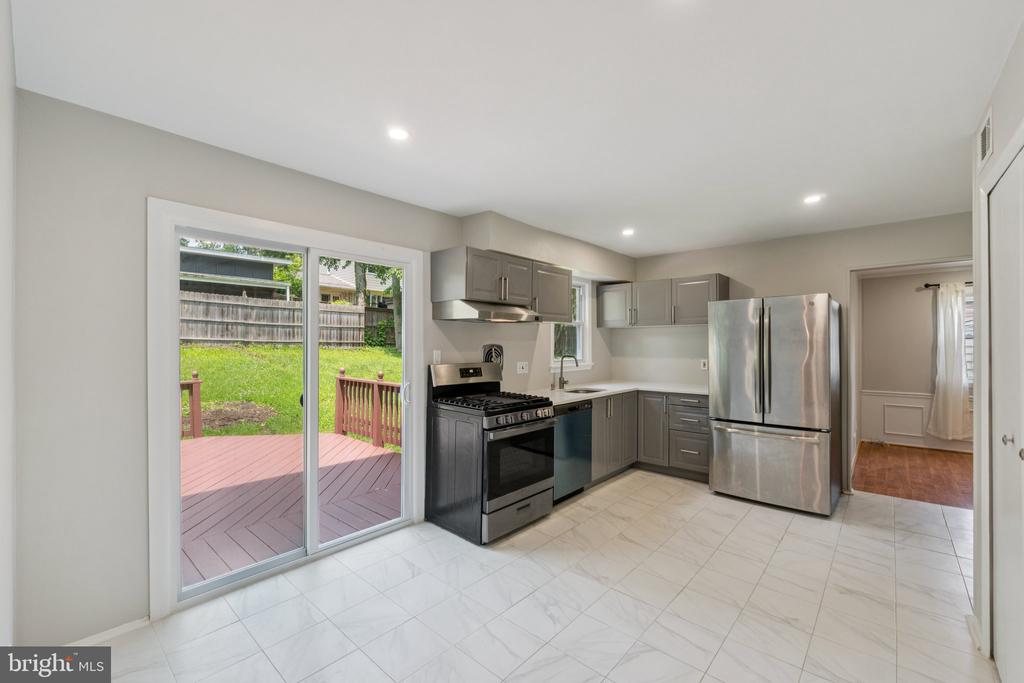 1310 GRESHAM ROAD