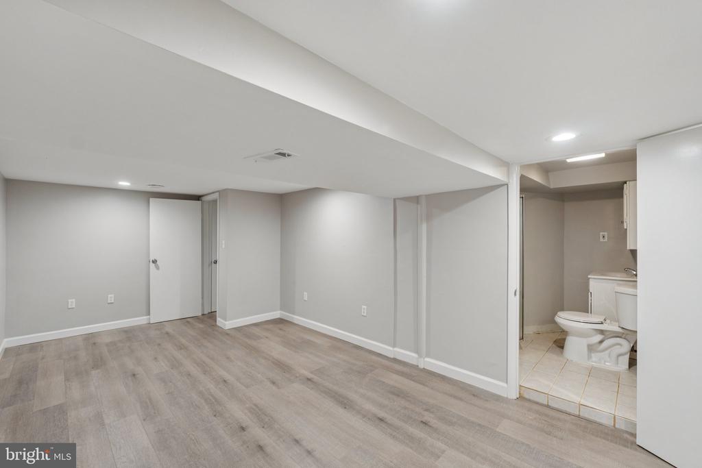 1310 GRESHAM ROAD