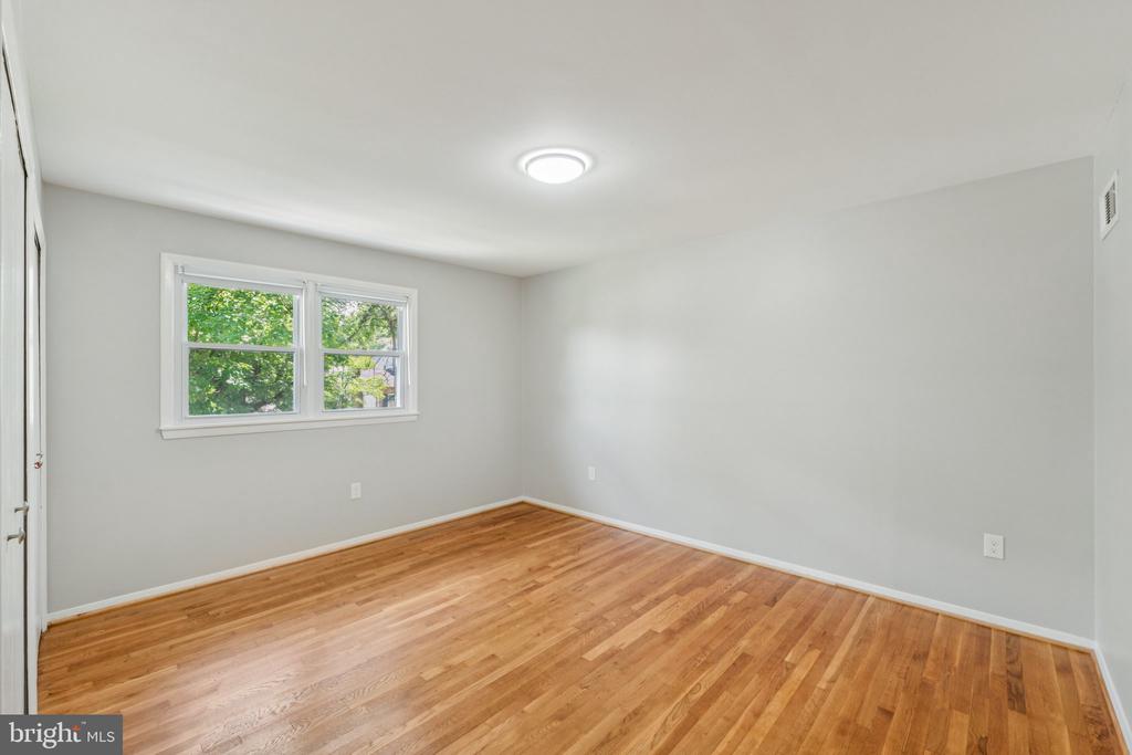 1310 GRESHAM ROAD
