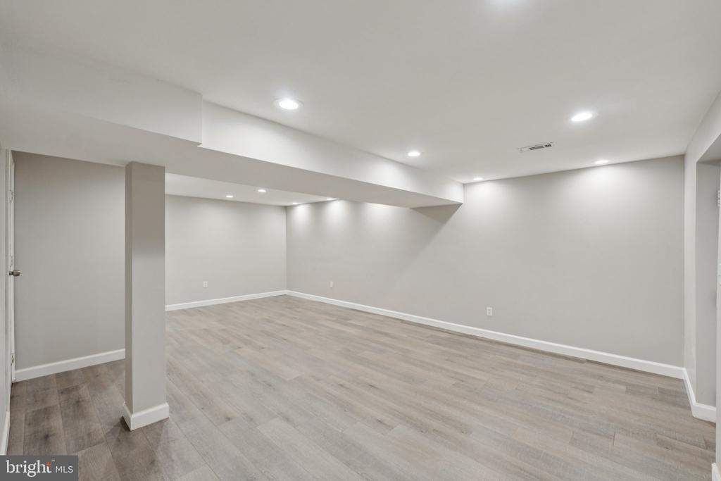 1310 GRESHAM ROAD