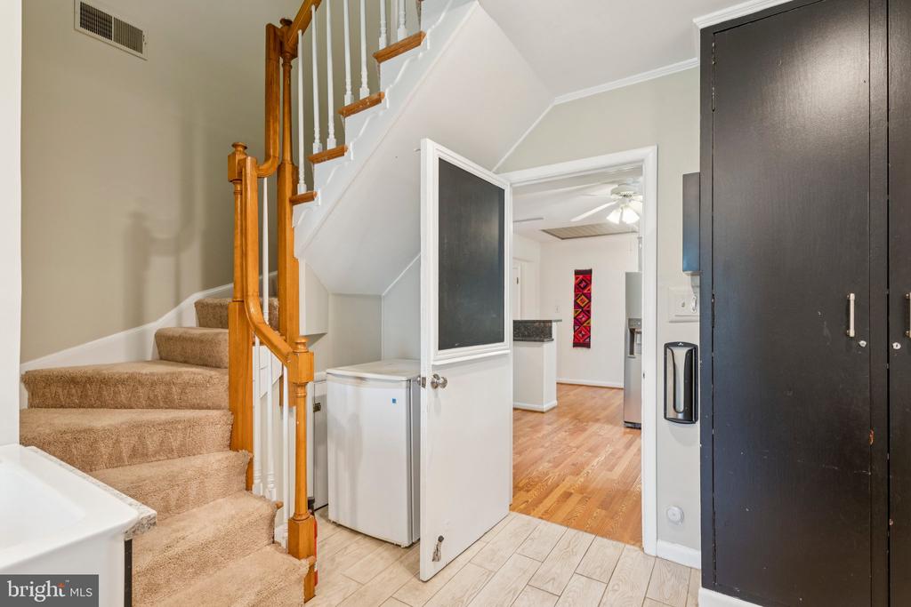 310 SOUTHWEST DRIVE