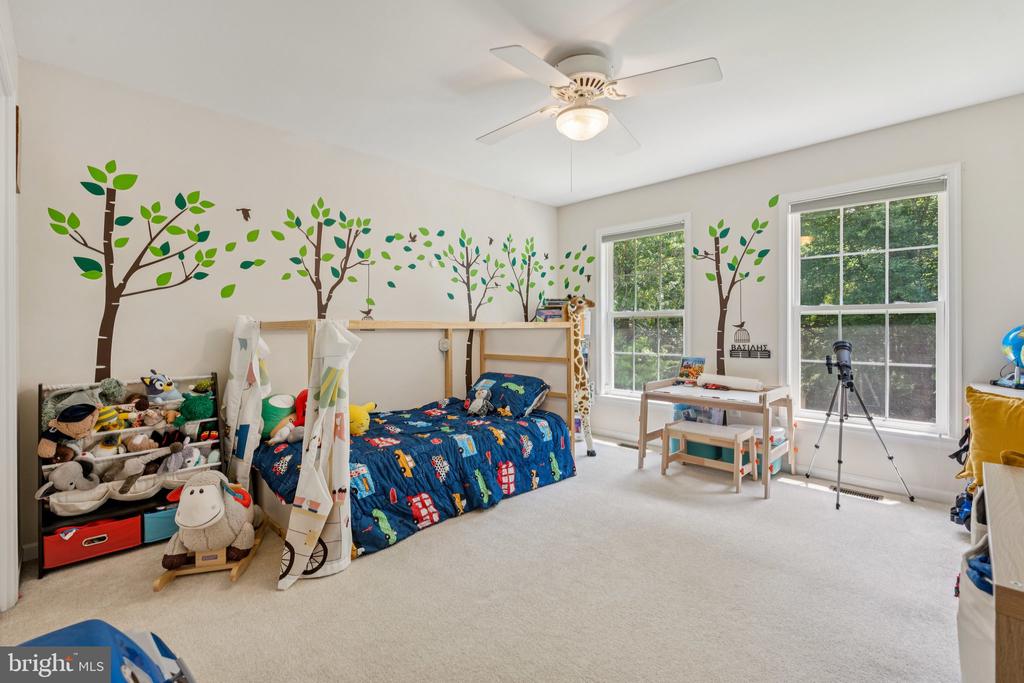 4 HARTLEY PLACE