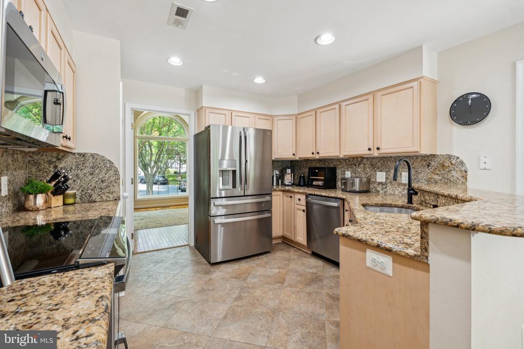 4 HARTLEY PLACE