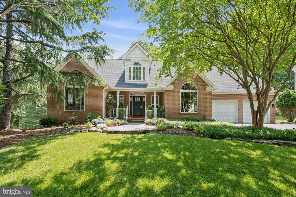 4 HARTLEY PLACE