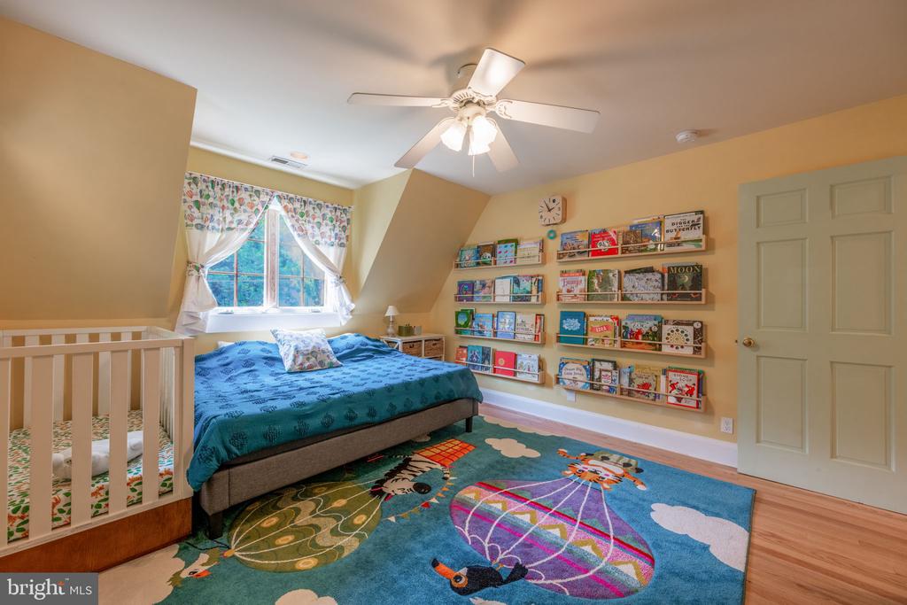 7411 PINEY BRANCH ROAD