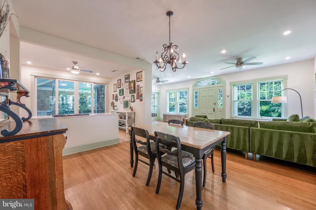 7411 PINEY BRANCH ROAD