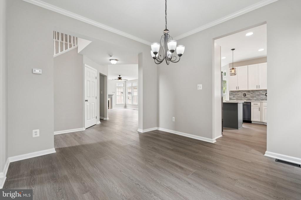 21503 SUN GARDEN COURT