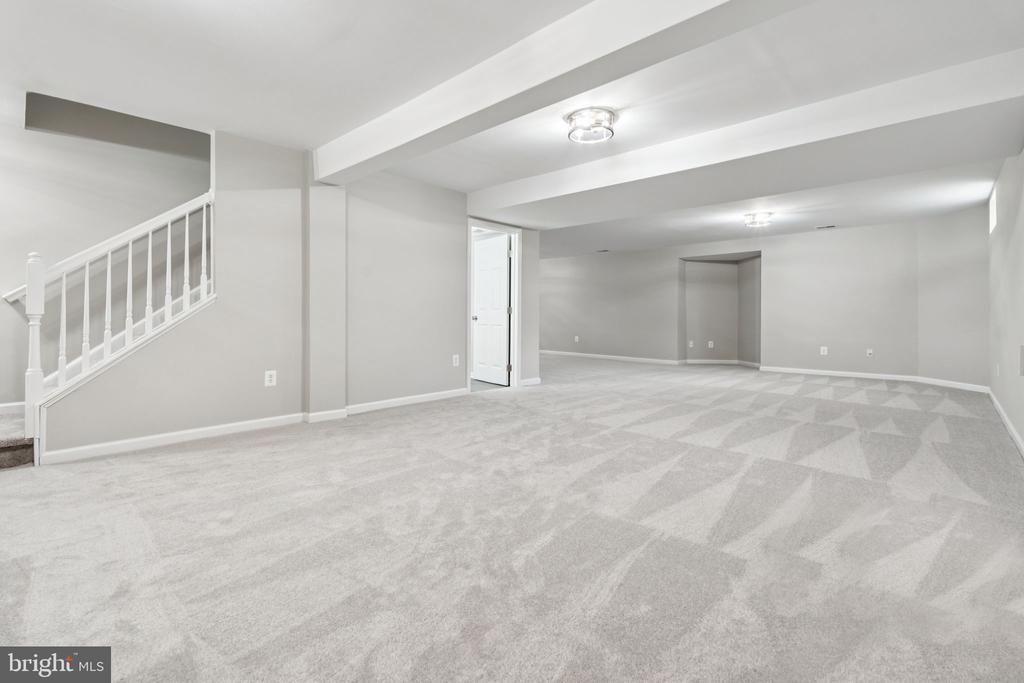 21503 SUN GARDEN COURT