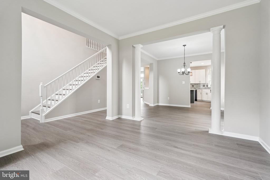 21503 SUN GARDEN COURT