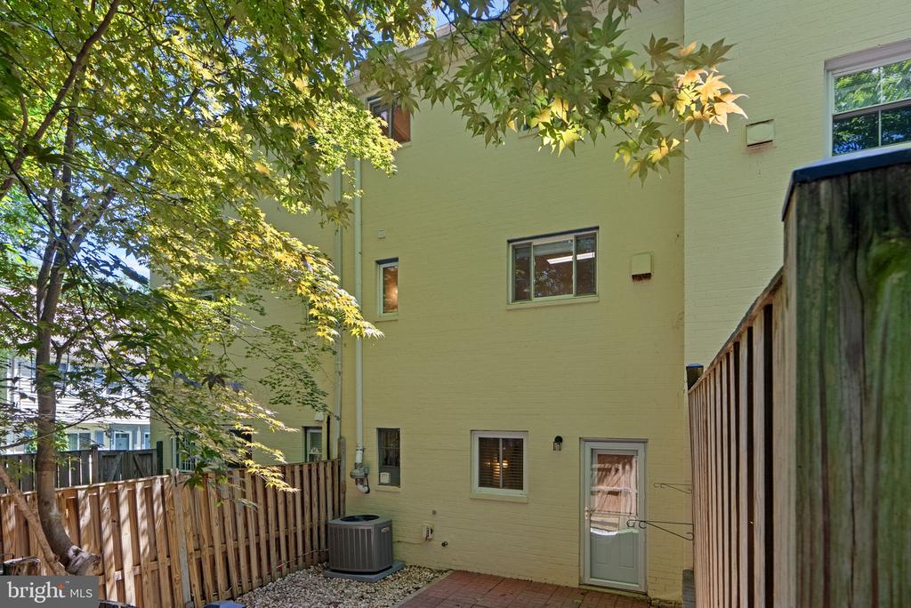 2631 HOLMAN AVENUE Unit: 2631