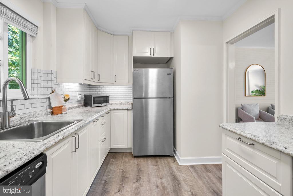 2631 HOLMAN AVENUE Unit: 2631