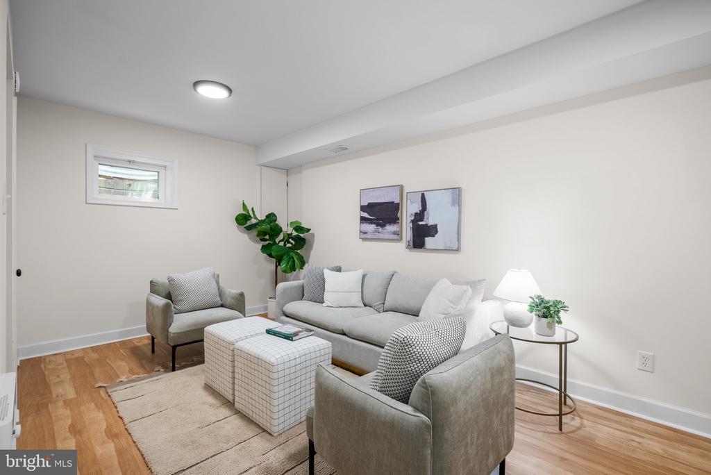 2631 HOLMAN AVENUE Unit: 2631