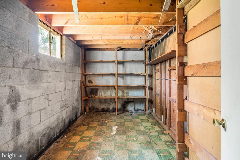 13015 SAINT CHARLES PLACE