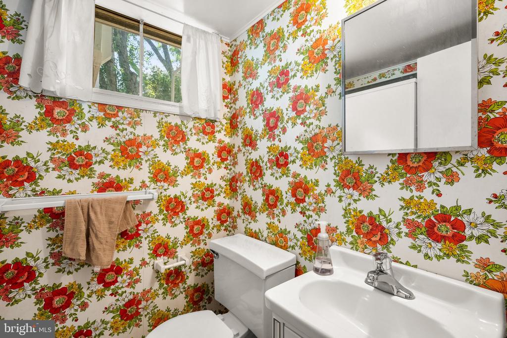 13015 SAINT CHARLES PLACE