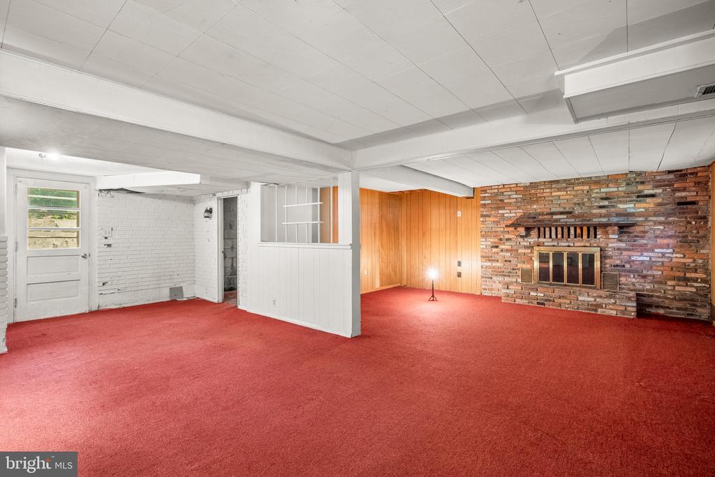 13015 SAINT CHARLES PLACE