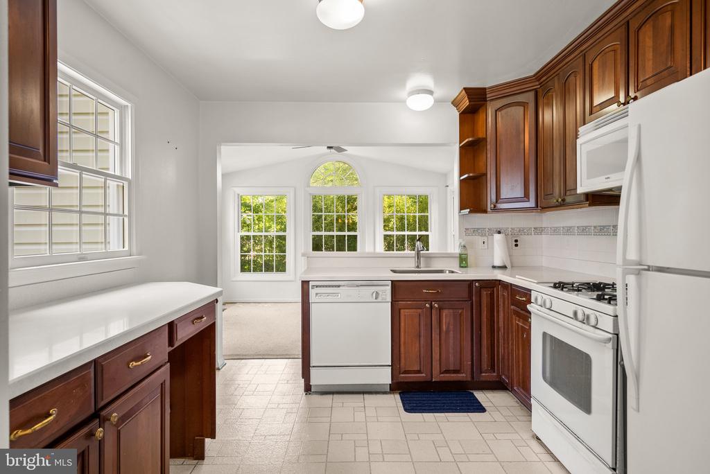 13015 SAINT CHARLES PLACE