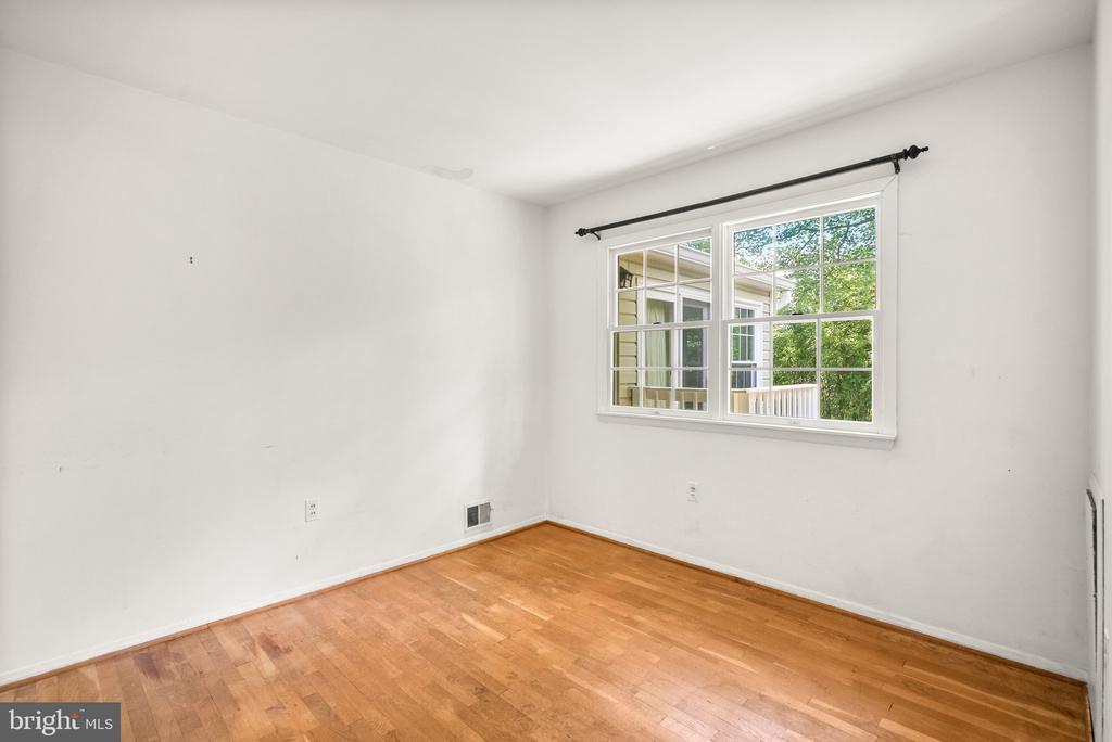 13015 SAINT CHARLES PLACE