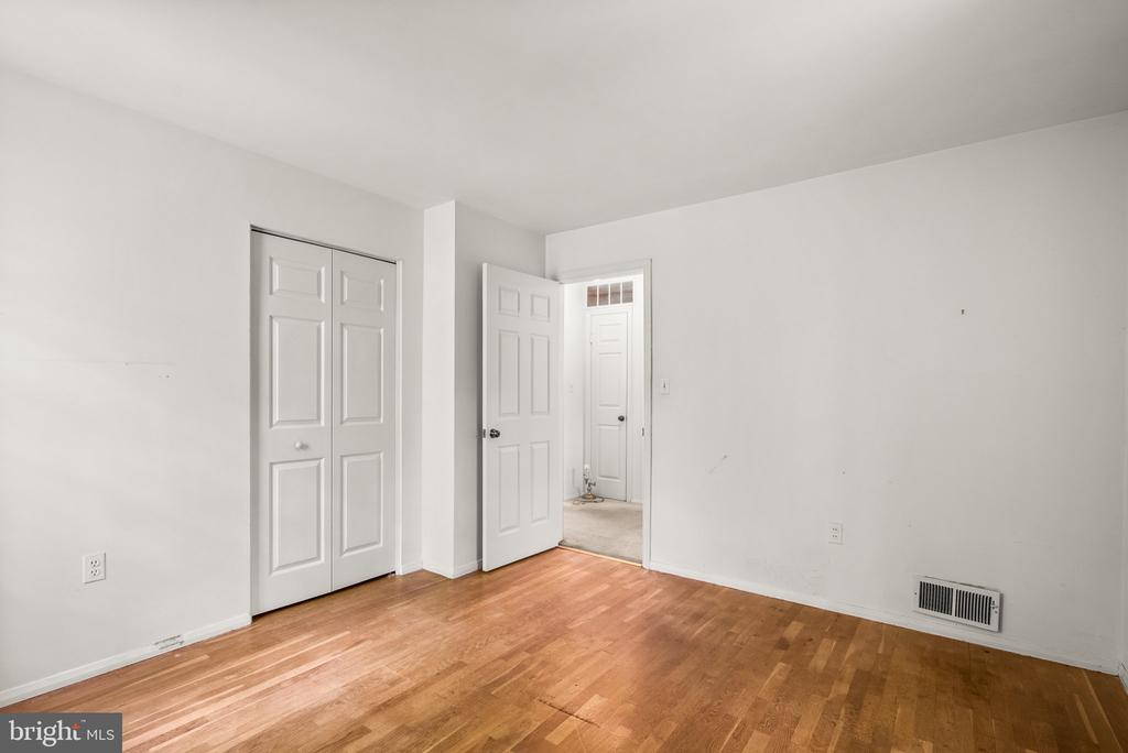 13015 SAINT CHARLES PLACE