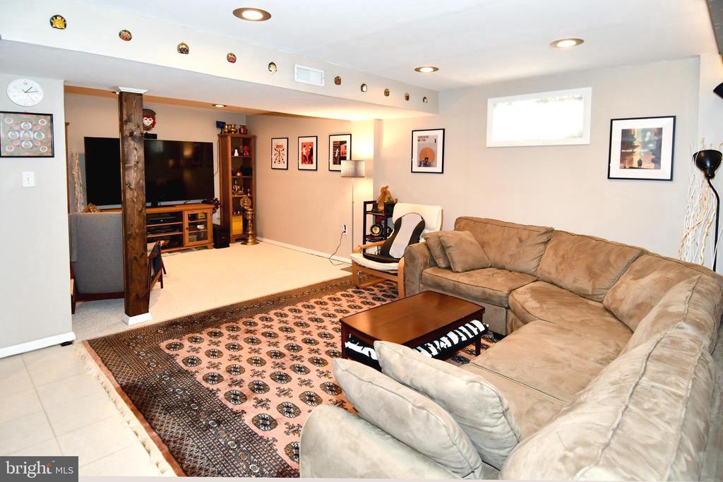 3602 SANDY COURT