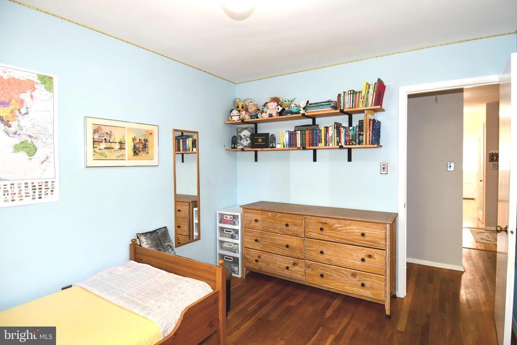 3602 SANDY COURT