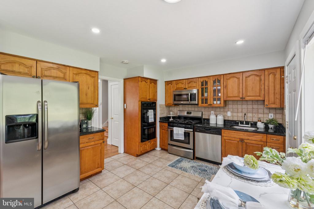 13106 COLLINGWOOD TERRACE