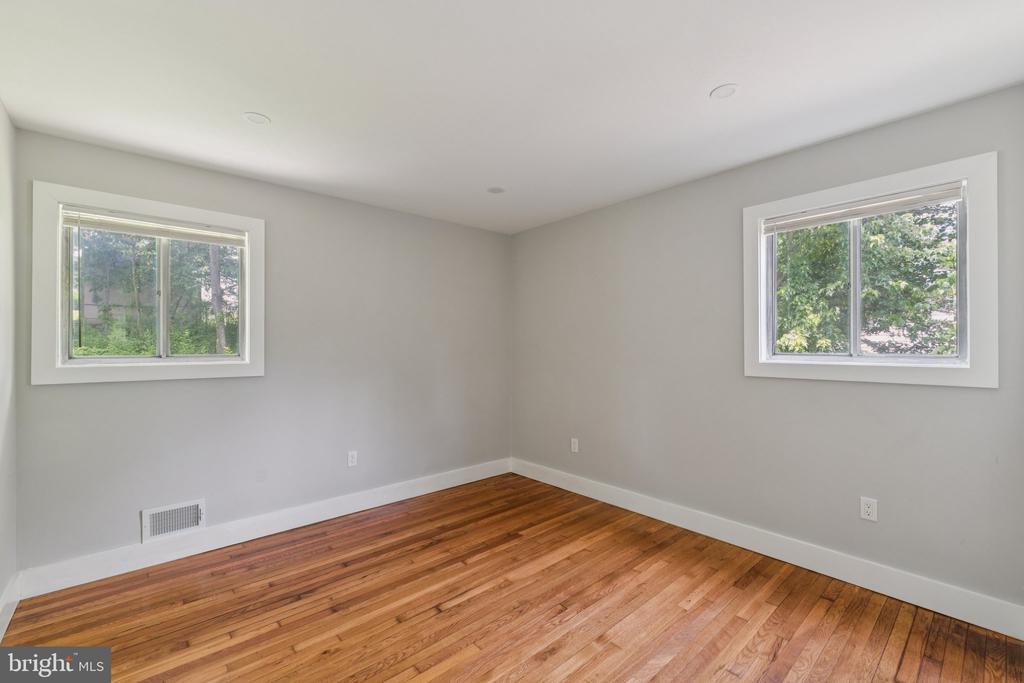 13106 COLLINGWOOD TERRACE