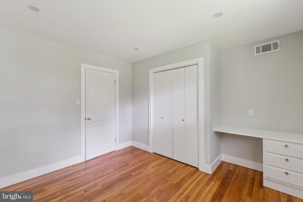 13106 COLLINGWOOD TERRACE