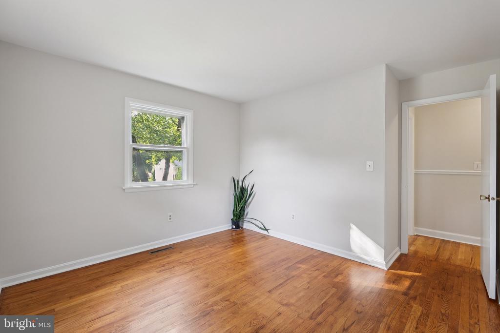 16829 WESTBOURNE TERRACE