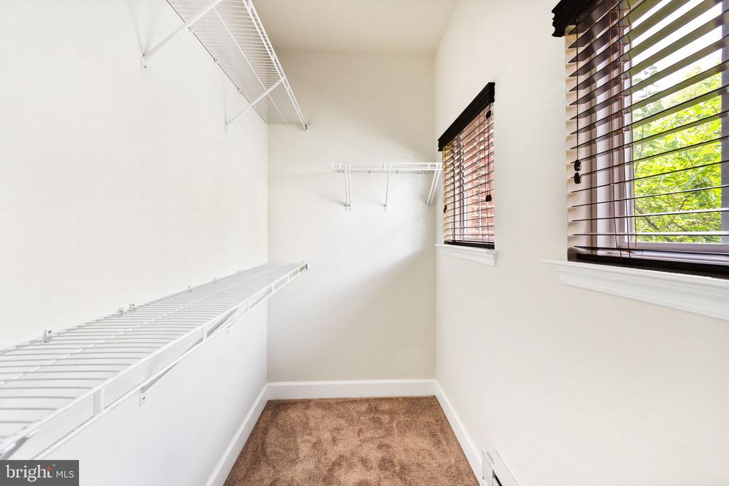 13612 DOVER CLIFFS PLACE Unit: 13612