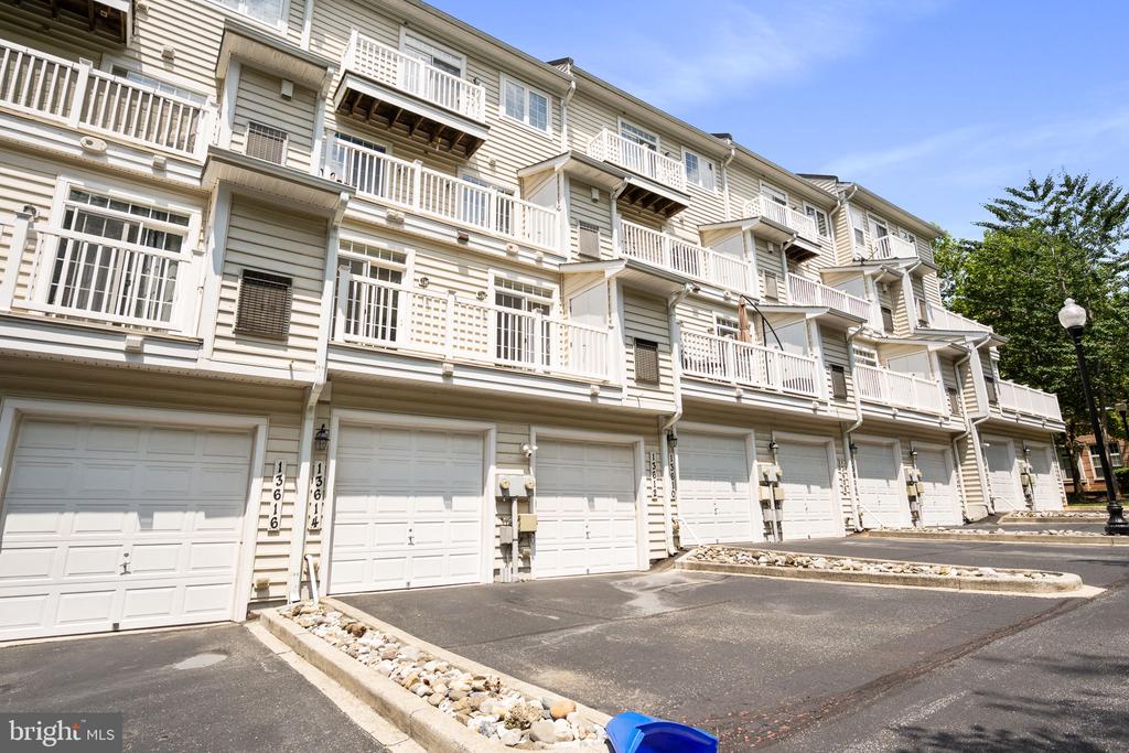 13612 DOVER CLIFFS PLACE Unit: 13612