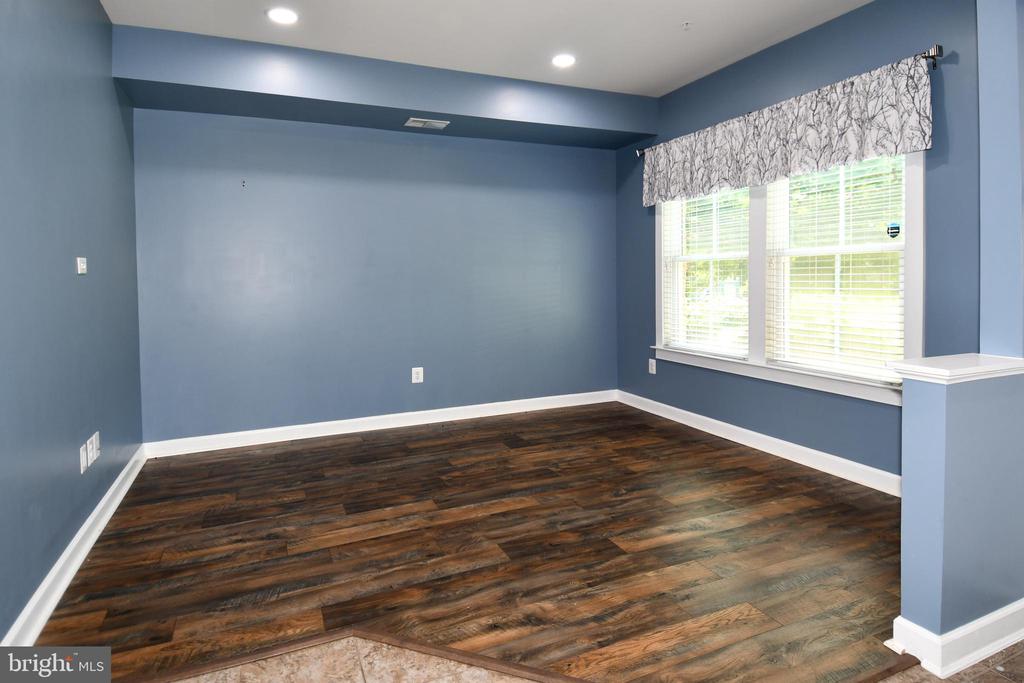 409 HYDRANGEA PLACE