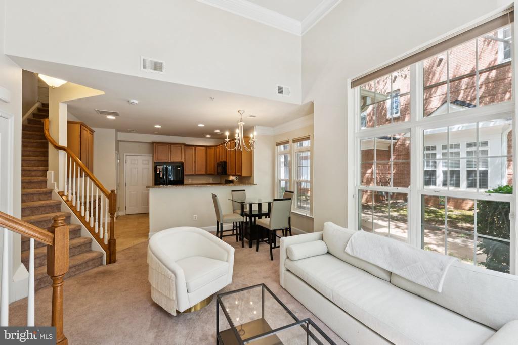 19419 DOVER CLIFFS CIRCLE Unit: 19419