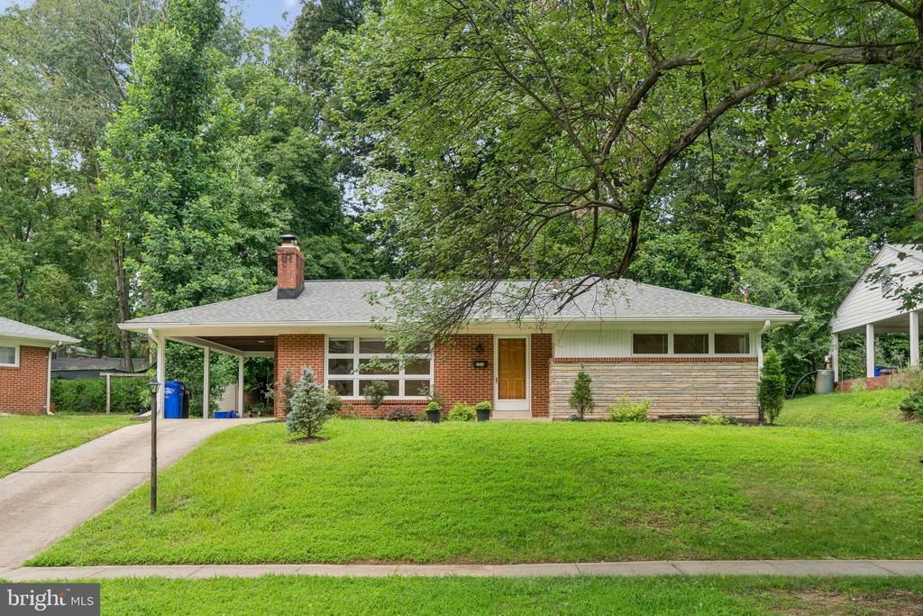 10402 ROYAL ROAD