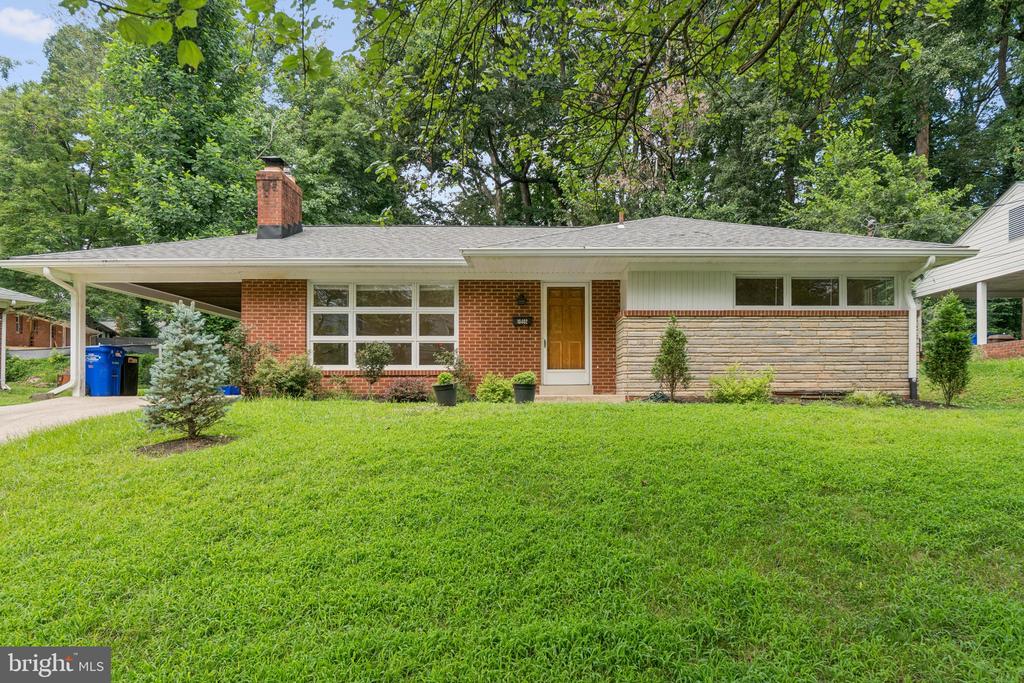 10402 ROYAL ROAD