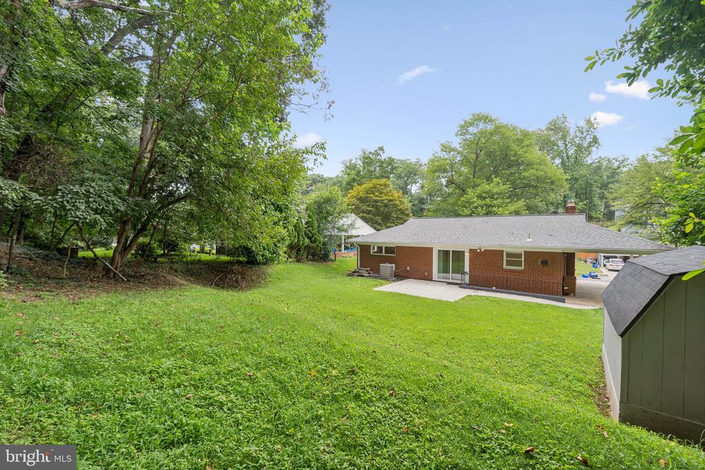 10402 ROYAL ROAD