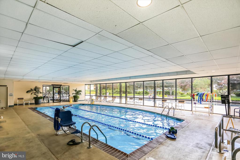5225 POOKS HILL ROAD Unit: 1701N