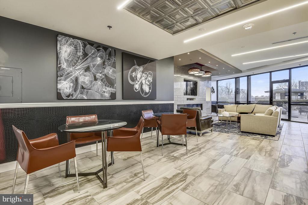 5225 POOKS HILL ROAD Unit: 1701N