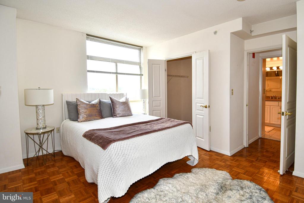 7111 WOODMONT AVENUE Unit: 701