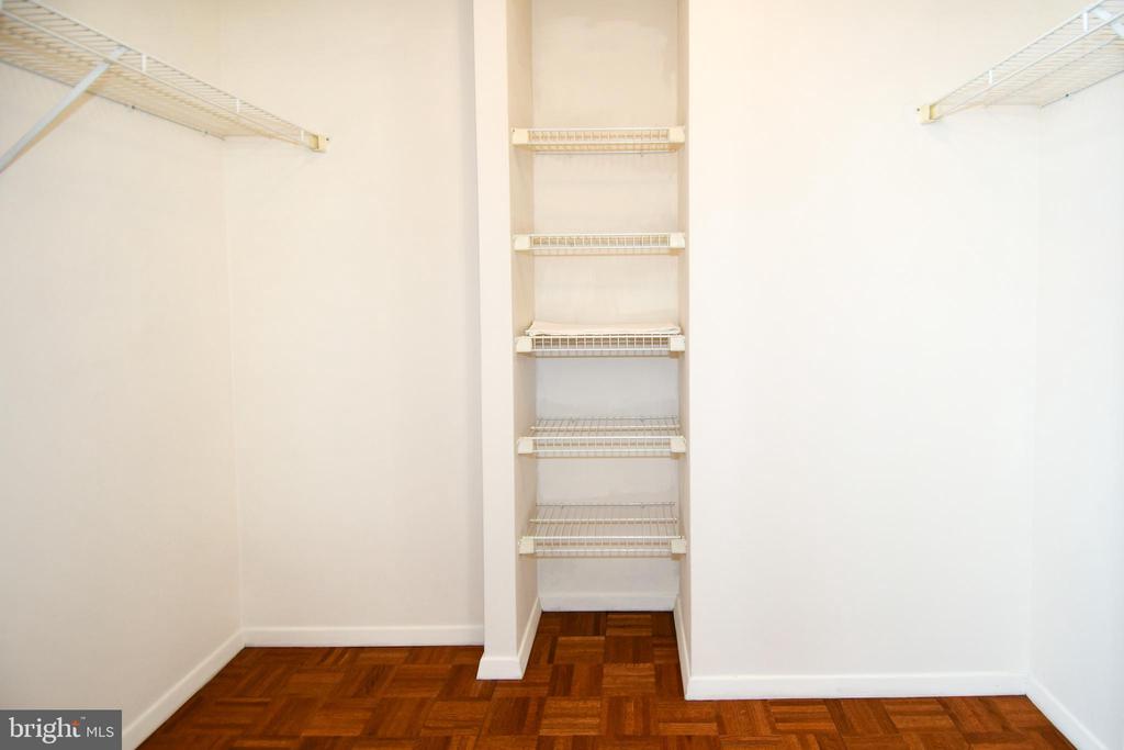 7111 WOODMONT AVENUE Unit: 701