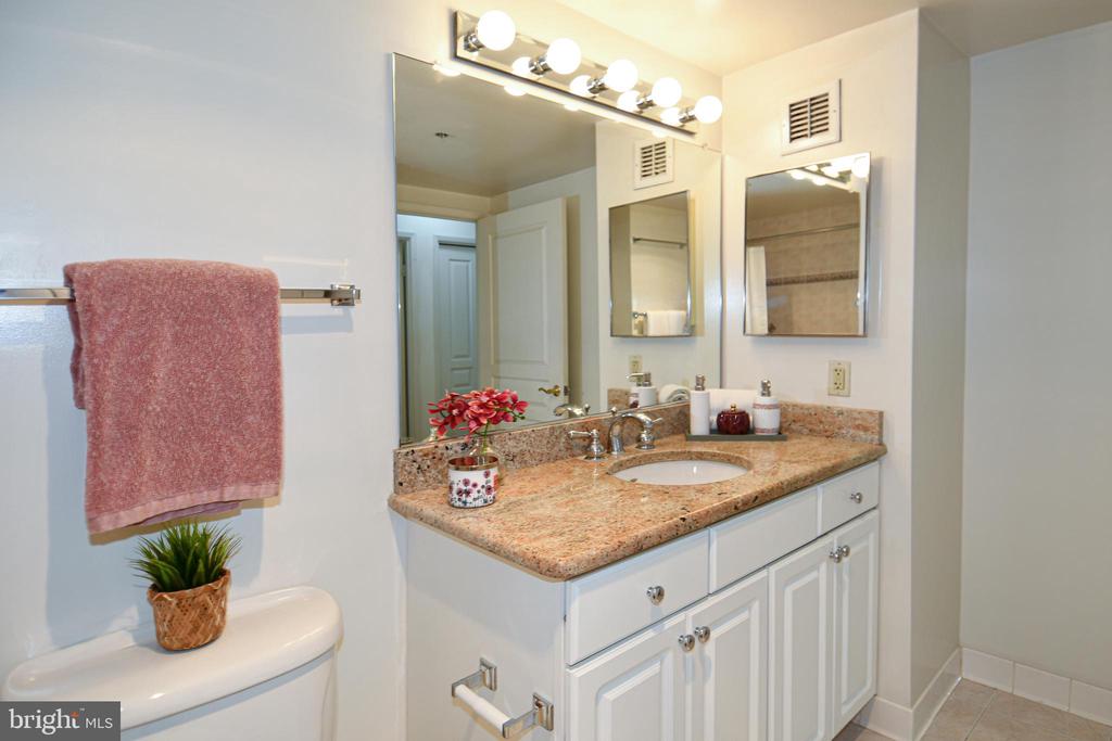 7111 WOODMONT AVENUE Unit: 701